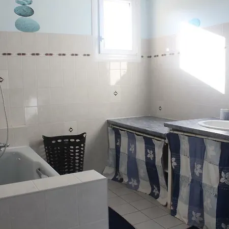 Le Clairay Holiday home Tremeur